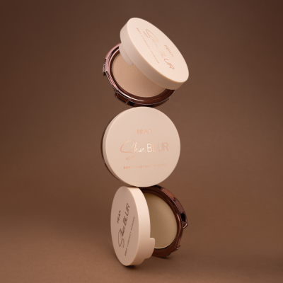 skin_blur_foundation_sfeerbeeld_hean_cosemtcis_x_shop4makeup